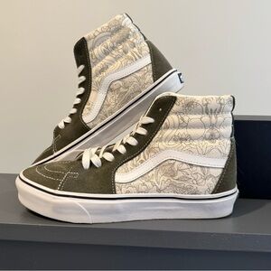 Vans Sk8-Hi Floral Desert Skulls High Top Sneakers - Olive & White